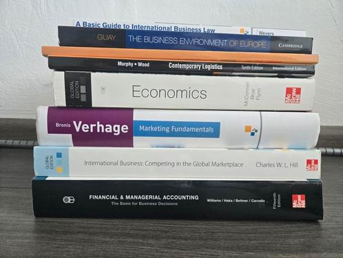 8 business en economie boeken voor studie, Boeken, Studieboeken en Cursussen, Gelezen, Niet van toepassing, Ophalen