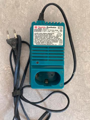 Makita oplader snellader DC7100 beschikbaar voor biedingen