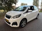 Peugeot 108 1.0 12V E-vti 51KW 5DR 2015 Wit, Auto's, Peugeot, Voorwielaandrijving, Stof, Zwart, 4 stoelen