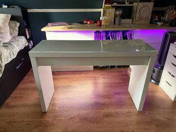 MALM Ikea Make-up Tafel - afbeelding 1