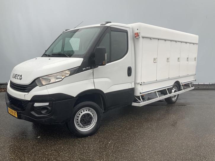 Iveco Daily 35S12 2.3 345 VriesAuto 10 deuren _40 gr onder 0, Auto's, Bestelauto's, Bedrijf, Te koop, ABS, Alarm, Centrale vergrendeling