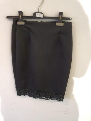 mooie rok KIMMS, maat XS *48* beschikbaar voor biedingen