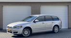 Volvo V50 T5 AWD 230pk AUT. LPG-G3 * Leder * Trekhaak, Zwart, 700 kg, 2521 cc, Stationwagon