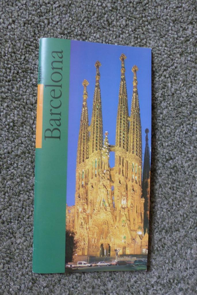 reisgids Barcelona wat en hoe, Boeken, Reisgidsen, Gelezen, Reisgids of -boek, Europa, Overige merken, Ophalen of Verzenden