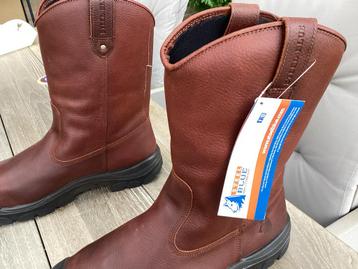 Nieuwe leren laslaarzen, stalen neus, maat 48 beschikbaar voor biedingen