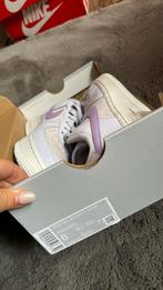 Airforce 1 pure violet (maat 36,5), Kleding | Dames, Schoenen, Overige kleuren, Nike, Ophalen of Verzenden, Sneakers of Gympen