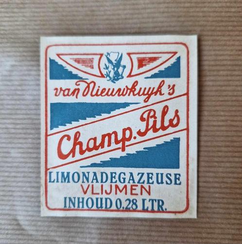 Etiket Champagne Pils Limonade Gazeuse Van Nieuwkuyk, Antiek en Kunst, Curiosa en Brocante, Ophalen of Verzenden