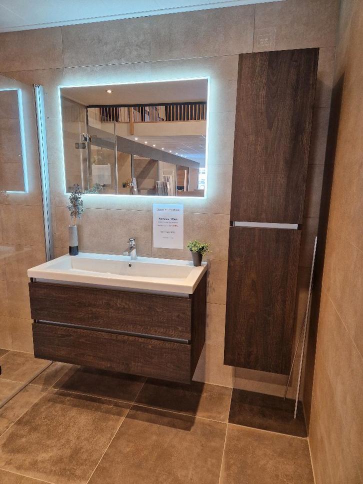 Badmeubel 100cm Nieuw met hoge kast, Huis en Inrichting, Badkamer | Badkamermeubels, Nieuw, Wastafelkast, Minder dan 100 cm, 50 tot 100 cm