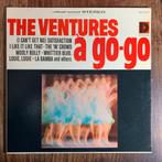 The Ventures – À Go-Go Originele USA persing 1965 instro LP, Ophalen of Verzenden, Gebruikt, 12 inch, Rock-'n-Roll