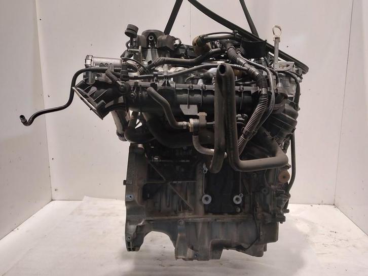 Motor Mercedes-Benz B (W246) (2011-11/2018-12) A2700104302, Auto-onderdelen, Motor en Toebehoren, Mercedes-Benz, Gebruikt