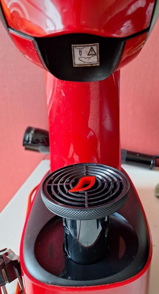Dolce Gusto Krups Infinissima  Rood, Witgoed en Apparatuur, Koffiezetapparaten, Zo goed als nieuw, Koffiepads en cups, Koffiemachine