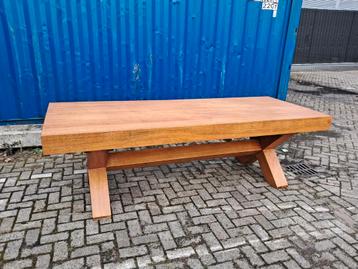 Eikenhouten stamtafel 250x100 cm beschikbaar voor biedingen