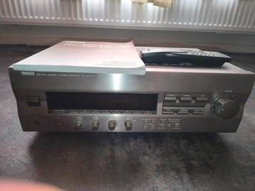 Yamaha RX-396RDS Receiver  beschikbaar voor biedingen