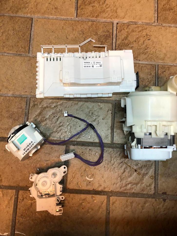 Bosch vaatwasser onderdelen pomp  verwarming  regelmodule, Witgoed en Apparatuur, Onderdelen en Toebehoren, Gebruikt, Ophalen of Verzenden