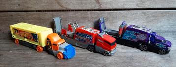 Hot Wheels 3 vrachtwagens  beschikbaar voor biedingen