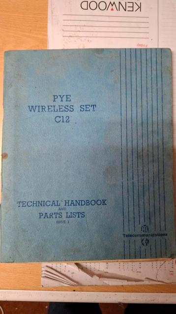 PYE Wireless Set C12 Handboek beschikbaar voor biedingen