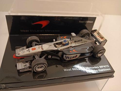 F1 west McLaren Mercedes mp4/13 Mika hakkinen Minichamps, Hobby en Vrije tijd, Modelauto's | 1:43, Zo goed als nieuw, Auto, MiniChamps