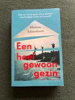 Een heel gewoon gezin - Mattias Edvardsson, Ophalen of Verzenden, Zo goed als nieuw, Nederland