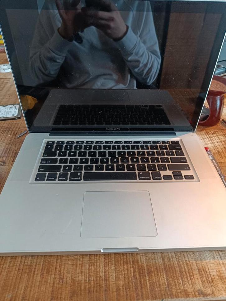 MacBook Pro 2010 - Onderdelen/Hobby, Computers en Software, Apple Macbooks, Niet werkend, MacBook Pro, 15 inch, 2 tot 3 Ghz, 256 GB