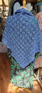 Nieuw Mooie Gehaakte omslagdoek- Stola - Blauw, N.v.t., N.v.t., Ophalen of Verzenden, Zo goed als nieuw