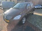 Mercedes-Benz B-klasse 150 BlueEFFICIENCY! Airco! Nette auto, Voorwielaandrijving, Stof, Beige, Zwart