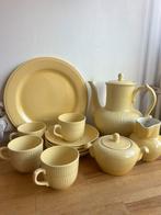 Royal Boch servies set pastel geel, Antiek en Kunst, Antiek | Servies compleet, Ophalen