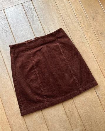  Bruin corduroy ribfluwelen rokje – Amisu maat 38 beschikbaar voor biedingen
