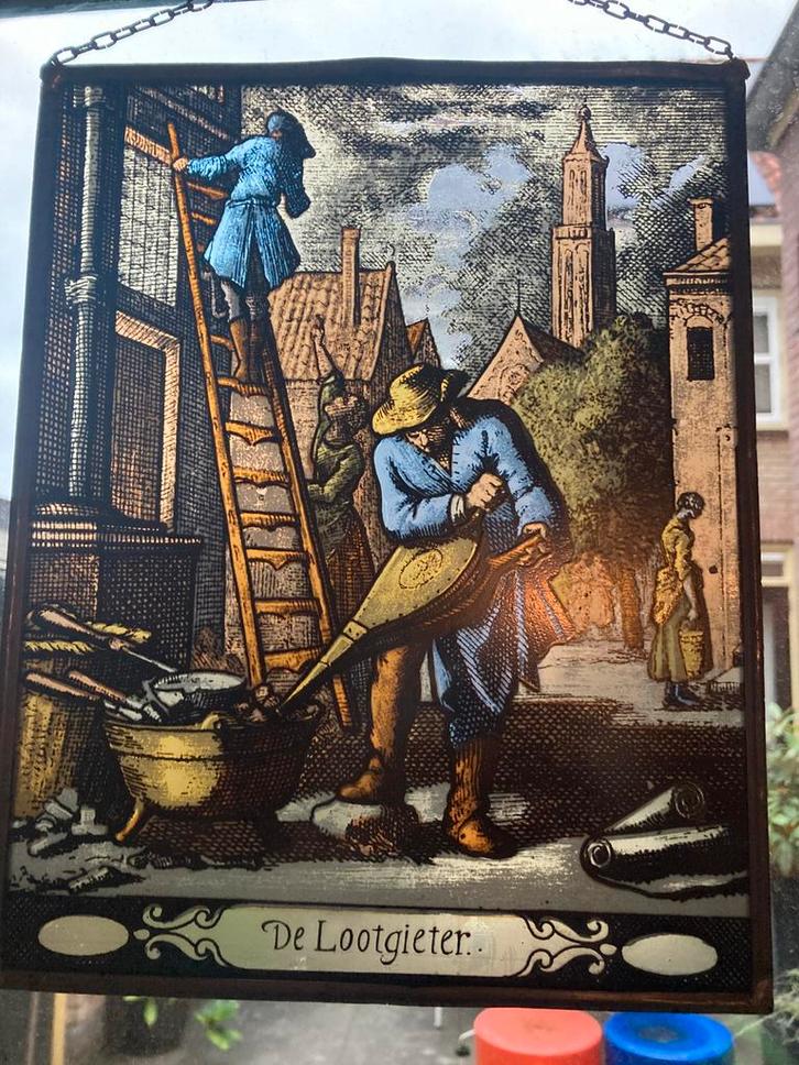 Glas in Lood de Lootgieter Raamhanger naar Jan Luyken prent, Antiek en Kunst, Curiosa en Brocante, Verzenden
