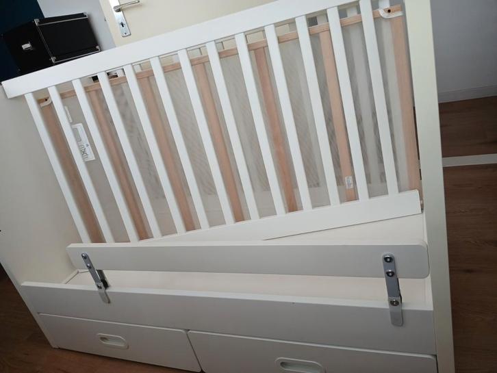Ikea ledikant / peuterbed (2 in 1), Kinderen en Baby's, Kinderkamer | Bedden, Gebruikt, Minder dan 140 cm, Minder dan 70 cm, Lattenbodem