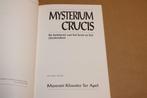 Mysterium Crucis — Kruis in Christendom — 1993, Boeken, Ophalen of Verzenden, Zo goed als nieuw