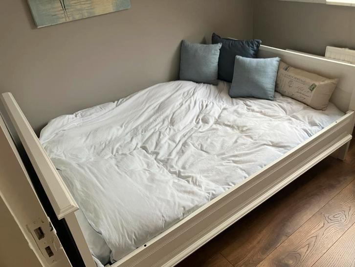 Brocante Houten Twijfelaar Bed, Huis en Inrichting, Slaapkamer | Bedden, Gebruikt, Twijfelaar, 140 cm, 190 cm of minder, Hout