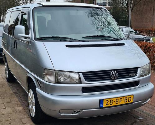 Volkswagen Transporter T4 Camper
2.5 TDI apk Airco Cruise, Auto's, Bestelauto's, Particulier, Airbags, Airconditioning, Alarm
