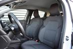 Renault Clio 1.0 TCe Zen LED | Carplay | Navi | DAB | Airco, Voorwielaandrijving, Stof, Gebruikt, Met garantie (alle)