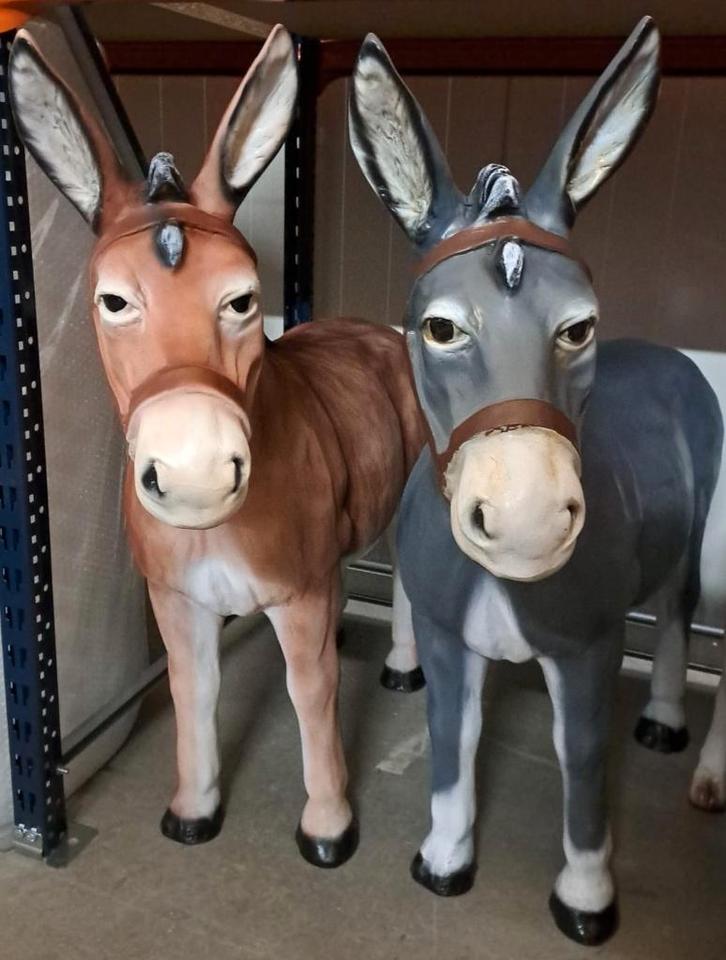 Ezel beelden bruin en grijs 100cm, Verzamelen, Beelden en Beeldjes, Nieuw, Dier, Ophalen