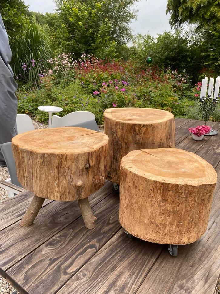 3 boomstam tafeltjes, Huis en Inrichting, Tafels | Bijzettafels, Zo goed als nieuw, Rond, Minder dan 45 cm, Minder dan 55 cm, Hout