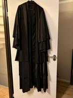 Elegante zwarte jurk van Muki met ruches - Maat M, Maat 38/40 (M), Zwart, Ophalen of Verzenden, Zo goed als nieuw