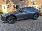 Lexus RZ 450e 313PK AWD 71 kwh president line 2023 Grijs, Auto's, Lexus, Automaat, 750 kg, Origineel Nederlands, Vierwielaandrijving
