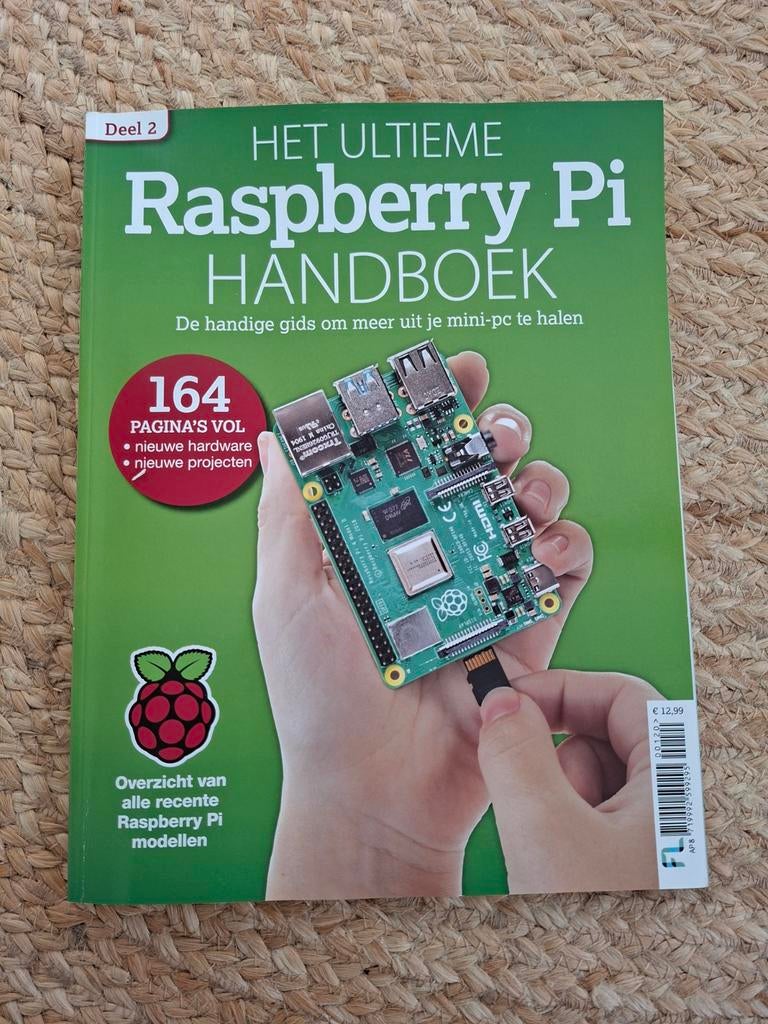 Het Ultieme Raspberry Pi Handboek - Deel 2, Ophalen of Verzenden, Zo goed als nieuw, Hardware, Diversen