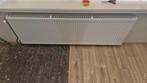 Radiator - Delonghi Radel Kompact 600 x 1800 x T22, Doe-het-zelf en Verbouw, Verwarming en Radiatoren, Ophalen, Zo goed als nieuw