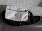 wit Kipling tasje met een blauwe schouderband, Sieraden, Tassen en Uiterlijk, Tassen | Schoudertassen, Ophalen of Verzenden, Gebruikt