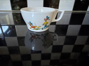 Vintage Ornamin kopje bekertje  met Goofy en Pluto  beschikbaar voor biedingen