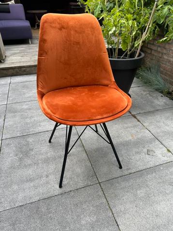 Eetkamerstoel bruin/roestkleur/rood Kick Collection beschikbaar voor biedingen