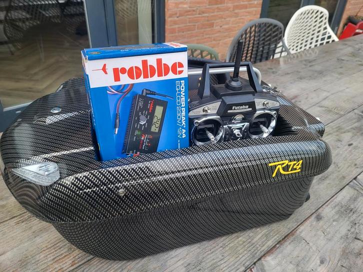 RT4 Voerboot met Toslon 640 GPS, Hobby en Vrije tijd, Modelbouw | Radiografisch | Overige, Gebruikt, Ophalen of Verzenden