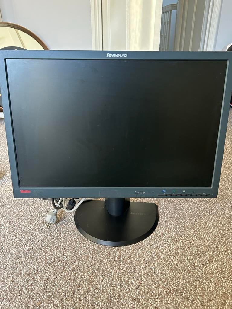 Lenovo ThinkVision L2240p Wide 22 inch Monitor, Computers en Software, Ophalen, Gebruikt, In hoogte verstelbaar, Overige resoluties