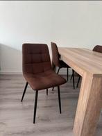 Nette eettafel met 4 Stoelen (bezorgservice mogelijk), Eikenhout, Zo goed als nieuw, 150 tot 200 cm, Rechthoekig