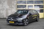 Mercedes-Benz CLA-Klasse Shooting Brake 180 Automaat! Busine, Auto's, Mercedes-Benz, CLA, Gebruikt, 4 cilinders, Leder en Stof
