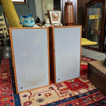 Vintage geluidsboxen muziekboxen beschikbaar voor biedingen