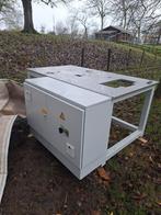 Zwaar onderstel machine met stroomkast, Doe-het-zelf en Verbouw, Metalen, Ophalen