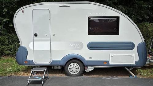 Adria Action 391LH zeer compleet uitgerust, Caravans en Kamperen, Caravans, Particulier, tot en met 3, 1000 - 1250 kg, Rondzit