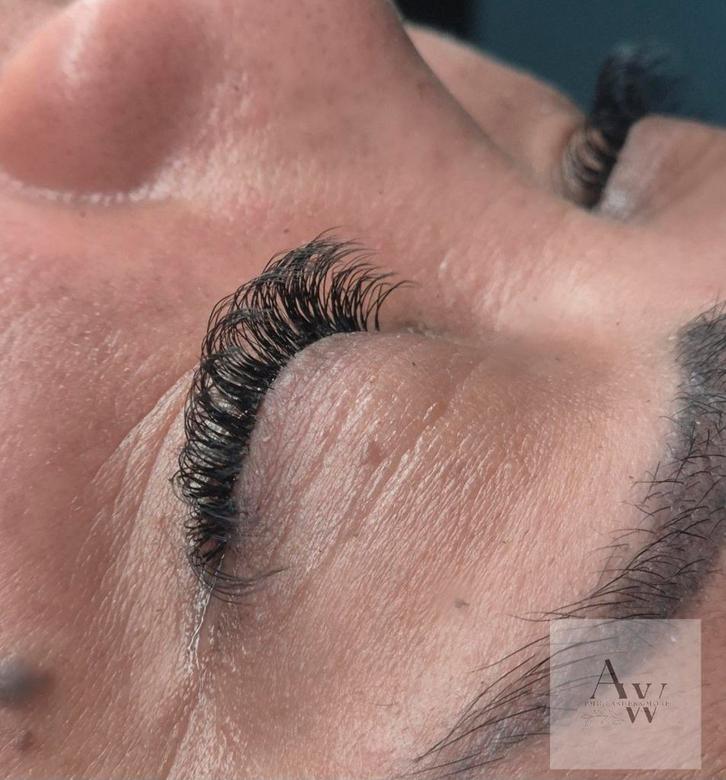 Prachtige Wimperextensions voor een Verleidelijke Look!, Sieraden, Tassen en Uiterlijk, Uiterlijk | Cosmetica en Make-up, Ophalen